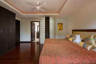 Bedroom 4 Kanika Residence by Lofty