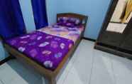 Kamar Tidur 7 Adzriel Homestay Syariah