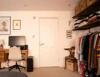 Lainnya 2 Stylish 1 Bedroom Flat in Clapton