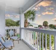 Bedroom 4 Sand Dune by Avantstay Vibrant 6 BR Bungalow w/ Entertainer's Dream Roof