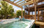 Entertainment Facility 3 Raven by Avantstay Entertainers Dream w/ Pool, Hot Tub, Game Room! 9 Brs!