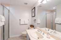 In-room Bathroom Etta Place 5 by Avantstay Ski In/ Ski Out Unit w/ Views of the Valley!