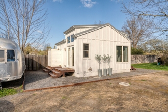 Exterior 4 Coppola by Avantstay Explore The Wineries Near This Gorgeous Healdsburg Home w/ Bar & Large Yard