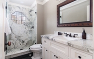 In-room Bathroom 3 Wellington by Avantstay Secluded Wine Country Estate w/ Gorgeous Mtn Views