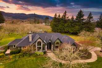 Exterior 4 Wellington by Avantstay Secluded Wine Country Estate w/ Gorgeous Mtn Views