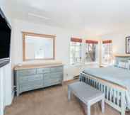 Bedroom 6 Etta Place Too 107 by Avantstay Close to Town & The Slopes! In Complex w/ Communal Pool & Hot Tub