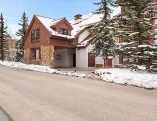 Exterior 2 Emerald Elk at Village Creek by Avantstay Close to Slopes & Village w/ Views