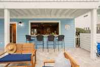 Bar, Cafe and Lounge Blue Jay By Avantstay Spectacular Destin Oasis w/ Pool Walking Distance to Beach