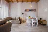 Common Space Five Stars Sicily Intera