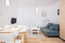 Common Space Stępińska Apartment Warszawa by Renters