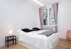 Bedroom 3 Stępińska Apartment Warszawa by Renters