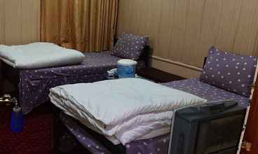 Kamar Tidur 4 Al Qasim Hotel