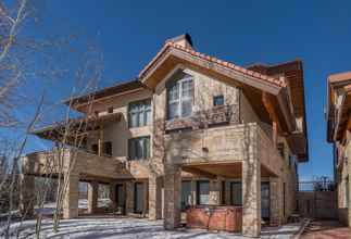 Exterior 4 Telemark B by Avantstay Ski In/ Ski Out at the Heart of Mountain Village!