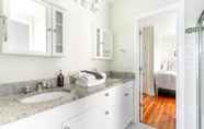 In-room Bathroom 3 Sand Dune & Sea Shell by Avantstay Gorgeous 2 Home Rental w/ 12 BRs