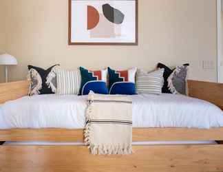 Bedroom 2 Sonoran by Avantstay Roomy Getaway w/ Pool, Rooftop Deck & Amazing Desert Views