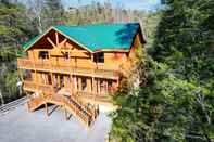 Exterior Sycamore by Avantstay Spectacular Mountain Home w/ Indoor Pool, Hot Tub, Home Theatre & Fire Pit!