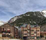 Exterior 7 Ore Station 2 by Avantstay Modern Oasis in the Heart of Telluride w/ Hot Tub