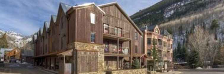 ภายนอกอาคาร Ore Station 2 by Avantstay Modern Oasis in the Heart of Telluride w/ Hot Tub