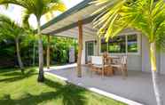 Common Space 7 Hale Oahu Estate by Avantstay Kailua Beachfront Estate w/ Guest House