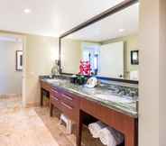 In-room Bathroom 5 K B M Resorts: Honua Kai Hokulani Hkh-603, Upgraded 3 Bedrooms, 2 Queens in 2nd Bedrm, Ocean Views, Perfect for Families, Includes Rental Car!