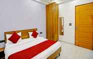 Bedroom 4 Hotel Golden Admire By F9 Hotels