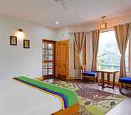 Kamar Tidur 2 Treebo Trend Vista Lago With Lake View