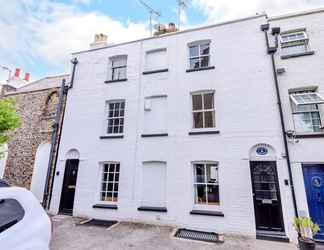 Exterior 2 Newly Refurbished Cottage - Ramsgate