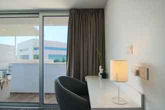 Bedroom 4 Phaedrus Living Luxury Suite Nicosia 504