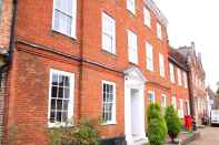 Exterior Elmham House - Pilgrim Hotel