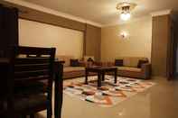 Ruang Umum Golden Charming 3-bed Apartment in Cairo