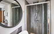 Toilet Kamar 4 Host Stay 82F Galgate