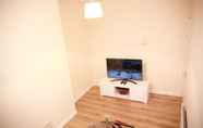 Phòng ngủ 4 Canning Town Cozy one Bedroom Apartment