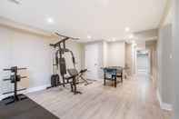 Fitness Center GLOBALSTAY. Waterfront 5BR Townhouse. Private HOT TUB, Gym, Sauna