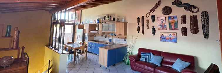 Lobi Apartment With Terrace Close to Catania, Sicily