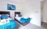 Bedroom 5 Town Center 2 bed Serviced Apartment 8