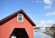 Others 3 Amazing Home in Vedavågen With 3 Bedrooms and Wifi