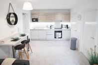 Bedroom Birtin Works Apartments - Brand New - City Centre