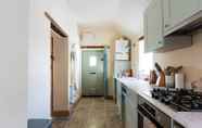 Kamar Tidur 4 Lovely Cosy Stone Cottage in Tetbury, Cotswolds