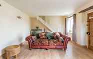 Ruang untuk Umum 7 Lovely Cosy Stone Cottage in Tetbury, Cotswolds