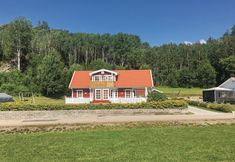 Others 6 Beautiful Home in Strömstad With 3 Bedrooms, Sauna and Wifi