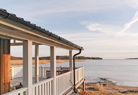 Others Awesome Home in Säffle With 1 Bedrooms and Sauna