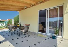 Others 7 Amazing Home in Srima With 3 Bedrooms, Wifi and Outdoor Swimming Pool