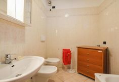 Others 7 Awesome Apartment in Germignaga With Wifi and Outdoor Swimming Pool