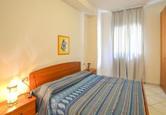 อื่นๆ 2 Stunning Apartment in Rosolina Mare With 1 Bedrooms, Outdoor Swimming Pool and Wifi