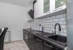 기타 4 Amazing Apartment in Otocac With Wifi and 1 Bedrooms