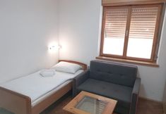 Others 2 Stunning Apartment in Rijeka With