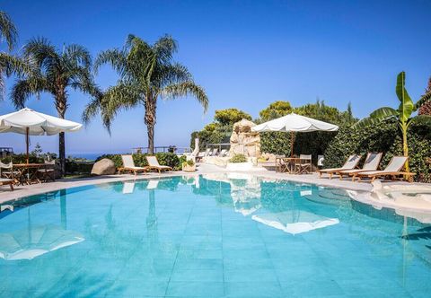 Others Beautiful Apartment in Ricadi With Outdoor Swimming Pool, Jacuzzi and Wifi