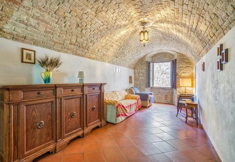 Others Awesome Apartment in San Gimignano With 2 Bedrooms and Wifi
