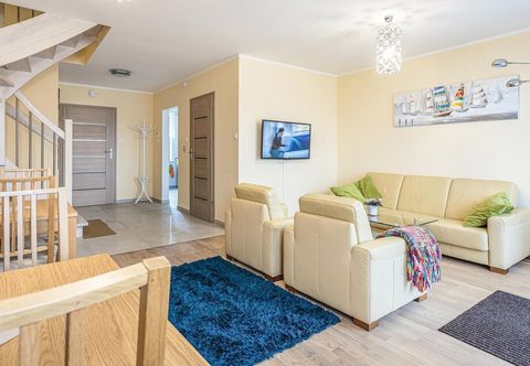 Others Awesome Home in Mielno With 5 Bedrooms and Wifi