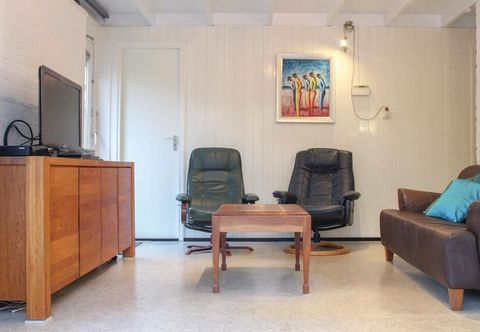 기타 Beautiful Home in Rekem-lanaken With 3 Bedrooms and Wifi